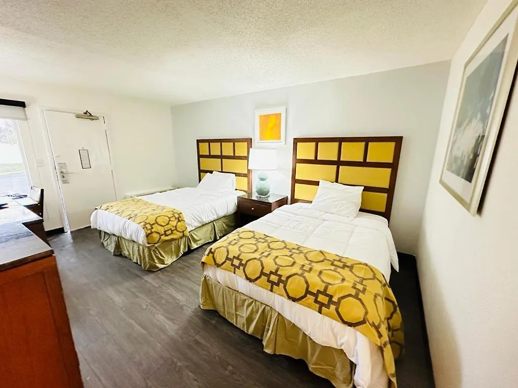酒店 Baymont Inn And Suites By Wyndham Columbus / Near Osu