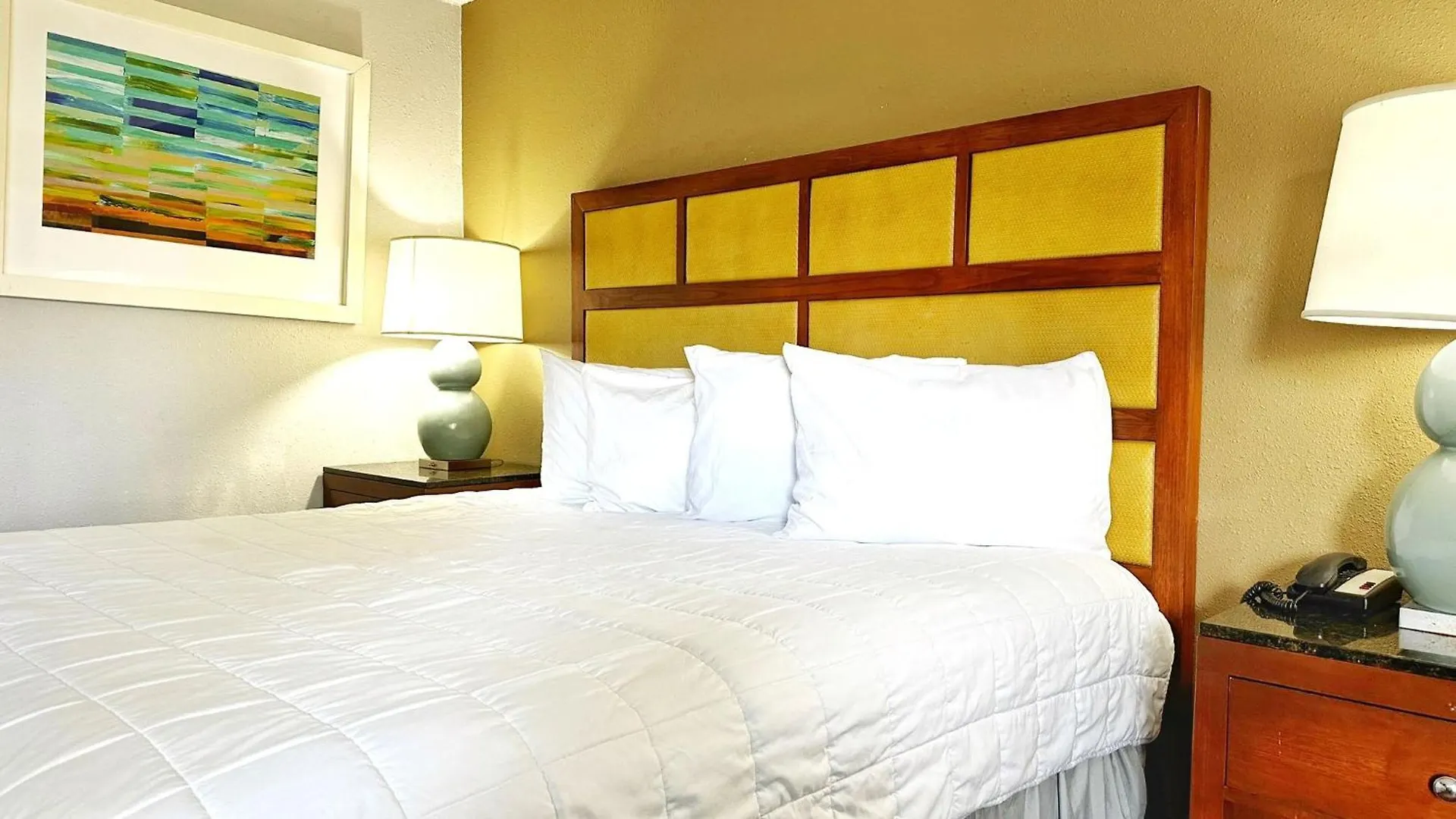 Baymont Inn And Suites By Wyndham Columbus / Near Osu 2*,
