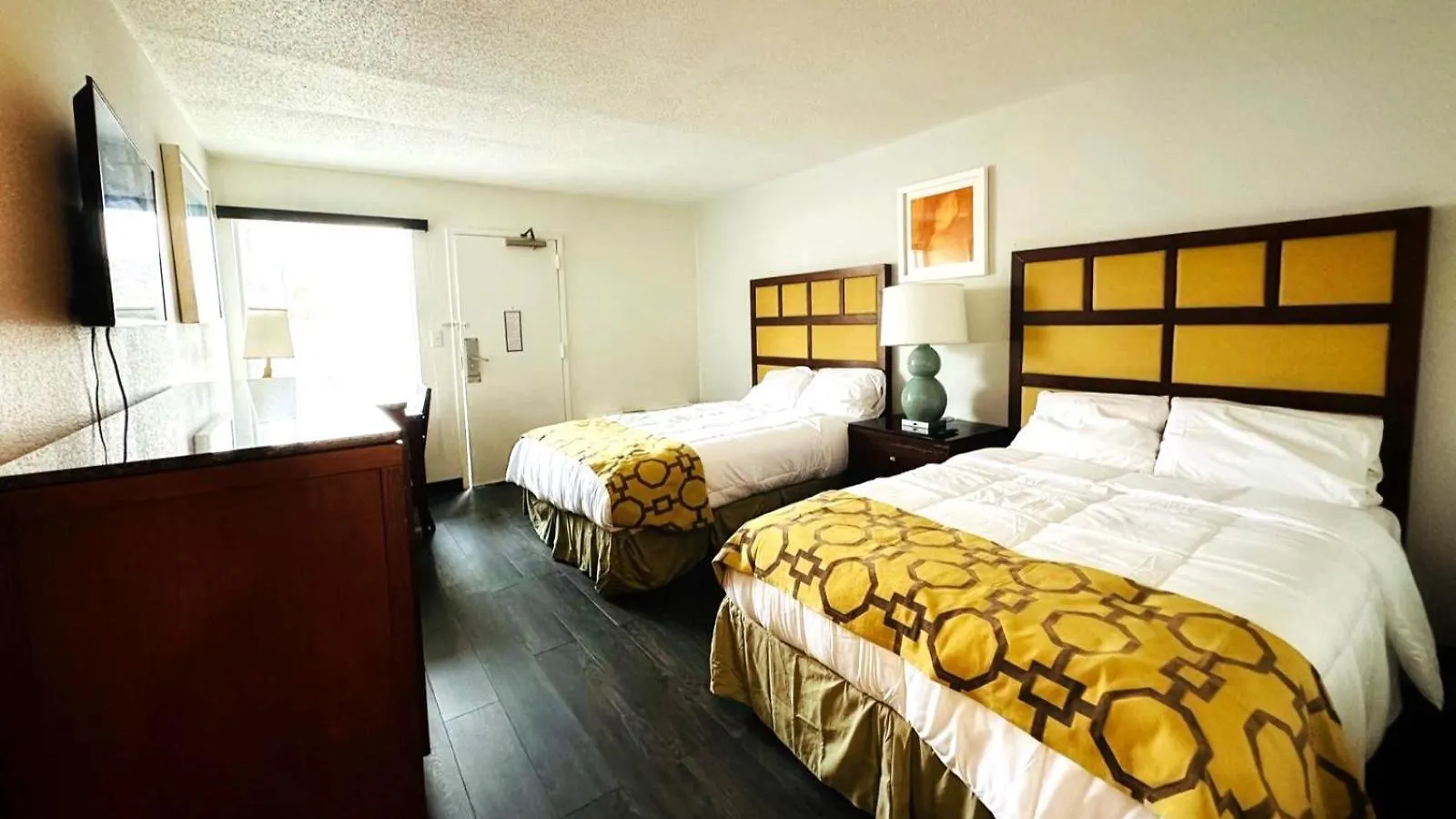 Baymont Inn And Suites By Wyndham Columbus / Near Osu 2*,  United States