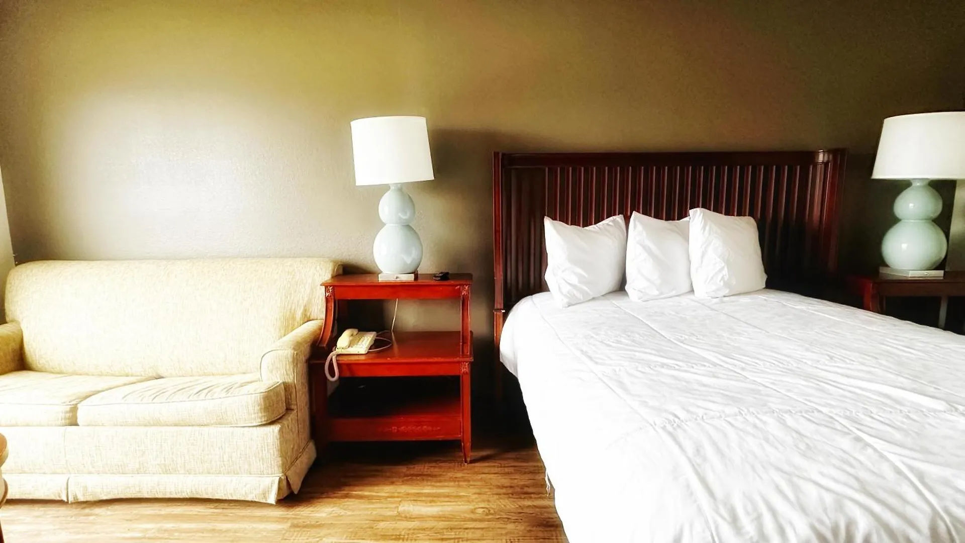 Baymont Inn And Suites By Wyndham Columbus / Near Osu United States