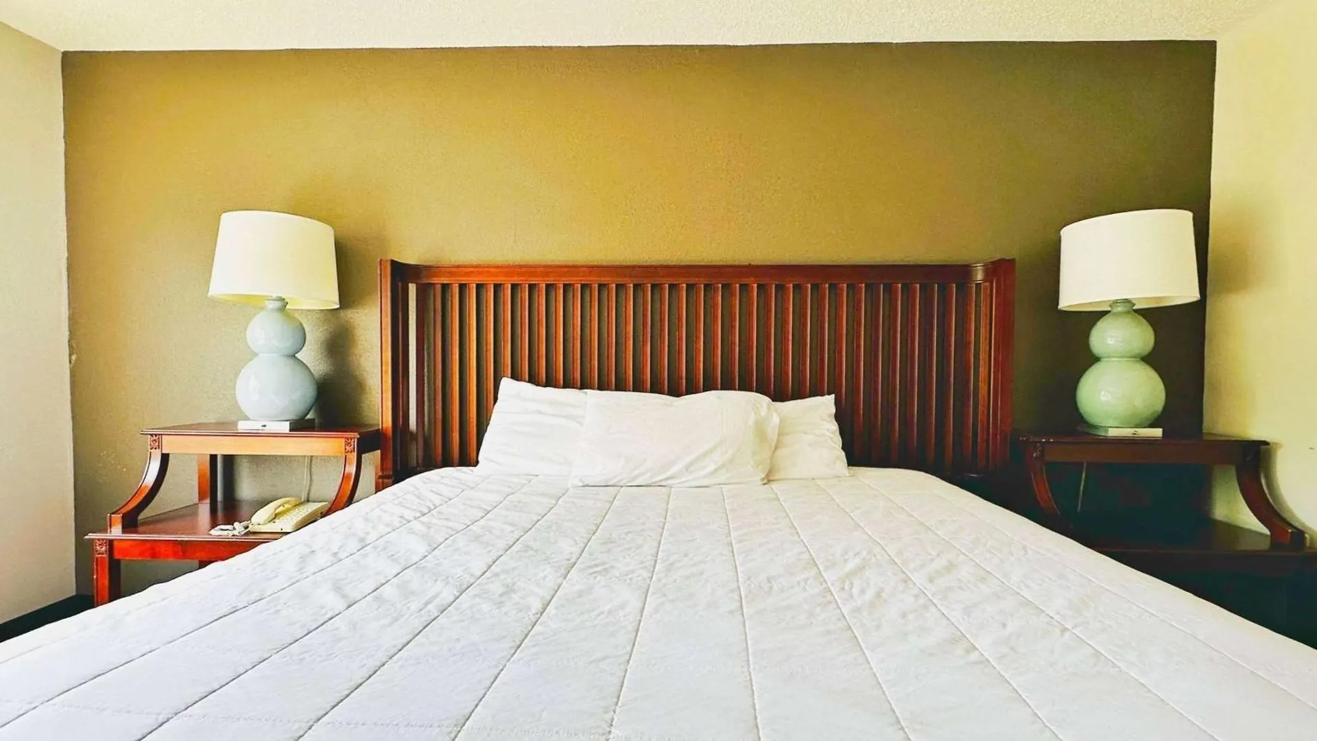 Baymont Inn And Suites By Wyndham Columbus / Near Osu 2*,  United States