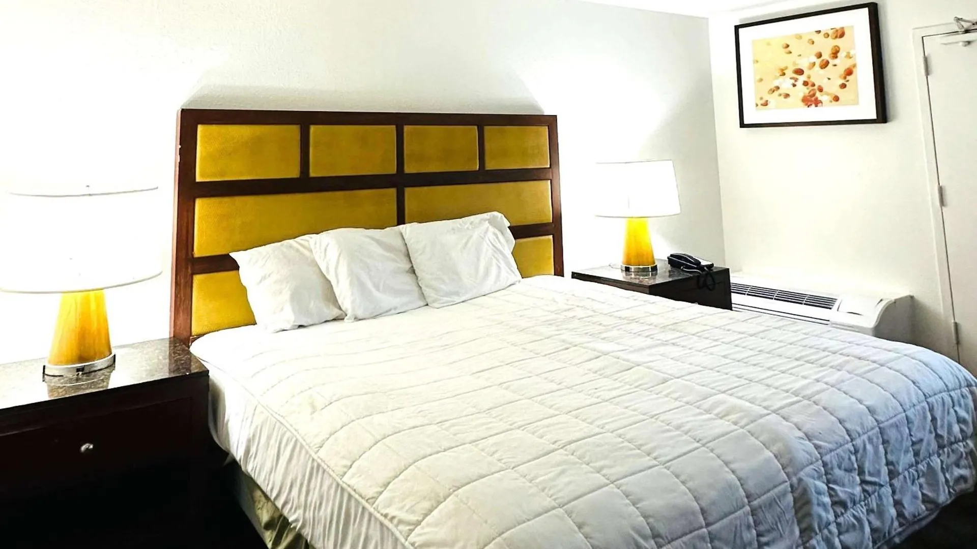 Baymont Inn And Suites By Wyndham Columbus / Near Osu Hotel