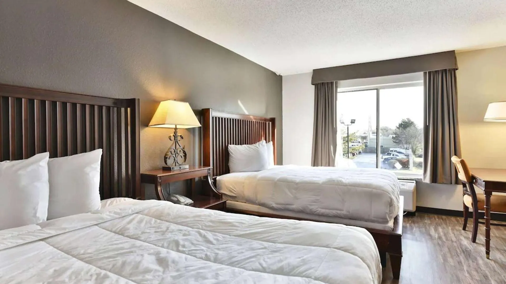 Baymont Inn And Suites By Wyndham Columbus / Near Osu Hotel