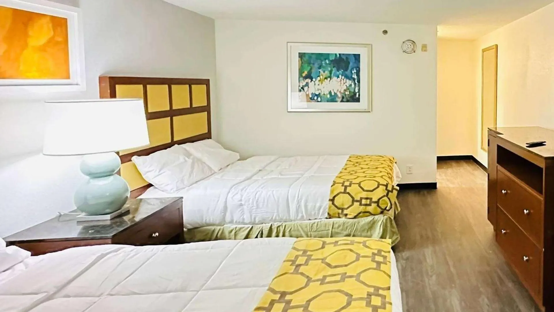 Baymont Inn And Suites By Wyndham Columbus / Near Osu Hotel