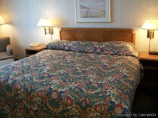 Baymont Inn And Suites By Wyndham Columbus / Near Osu Hotel